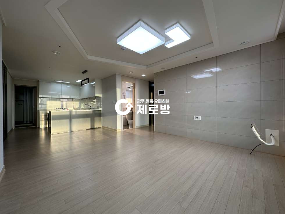 전남광주 북구 신안동 103동 신안대라수 어썸브릿지 아파트 10층 전세 2억 5,700 전세 매물번호 10279 사진 8