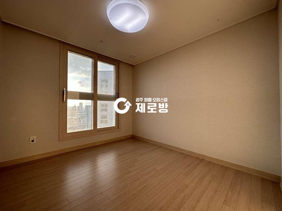 전남광주 북구 신안동 103동 신안대라수 어썸브릿지 아파트 10층 전세 2억 5,700 전세 매물번호 10279 사진 12