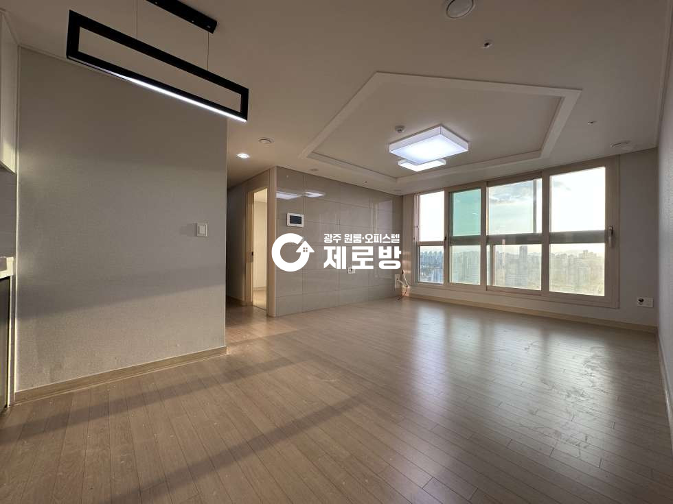 전남광주 북구 신안동 103동 신안대라수 어썸브릿지 아파트 9층 전세 2억 5,400 전세 매물번호 10278 사진 17